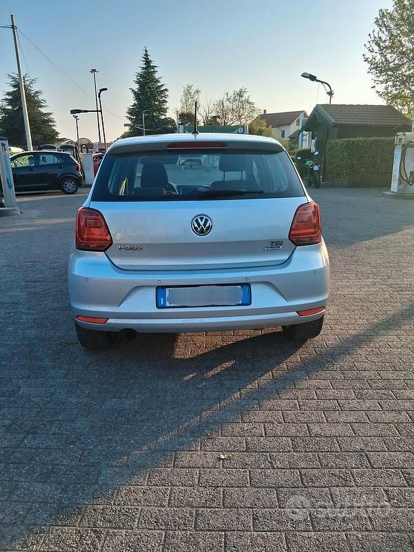 Occasion VW Polo 90 ch (66 kW) 2016 Gris Citadine