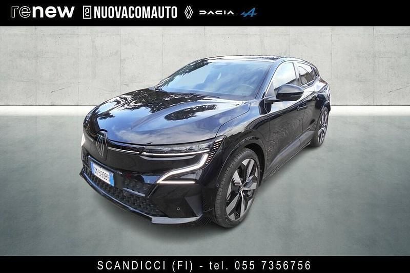 Käytetty Renault Megane E-Tech Techno 161 kW (220 HP) 2023 Musta Sedan