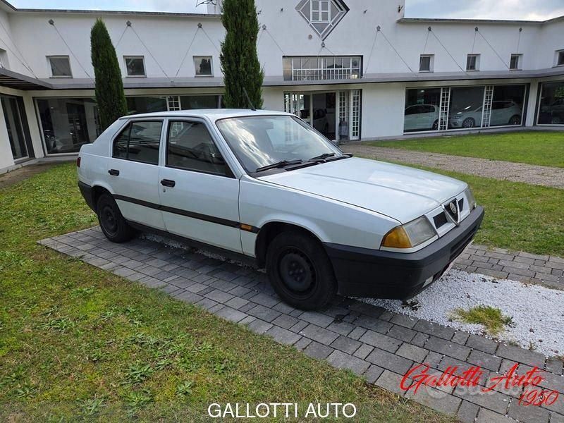 Usata Alfa Romeo 33 90 CV (66 kW) 1990 Bianco Berlina