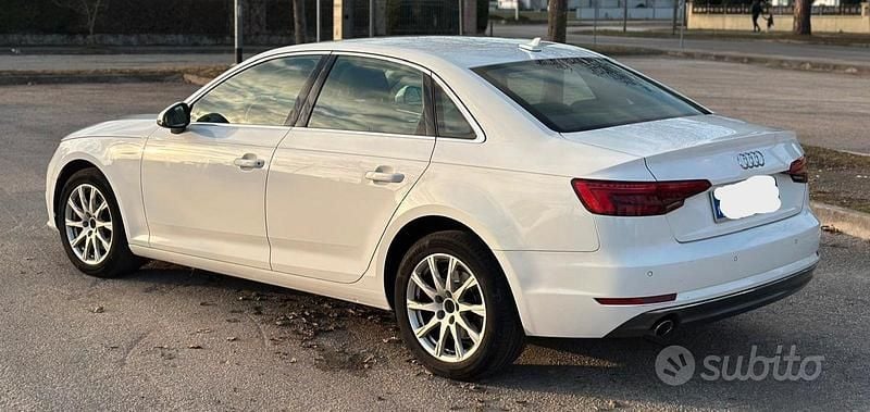 Usata Audi A4 Business 150 CV (110 kW) 2016 Bianco Berlina