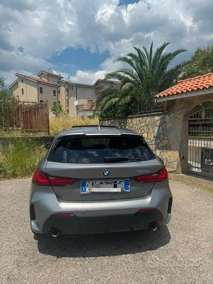 Usata BMW 120 Comfort Edition 190 CV (139 kW) 2023 Utilitaria