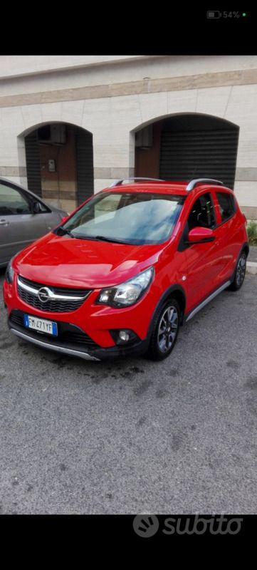 Rosso Usata 2018 Opel Karl Due volumi | 7000 € (Ottimo prezzo) - Immagine 1/4