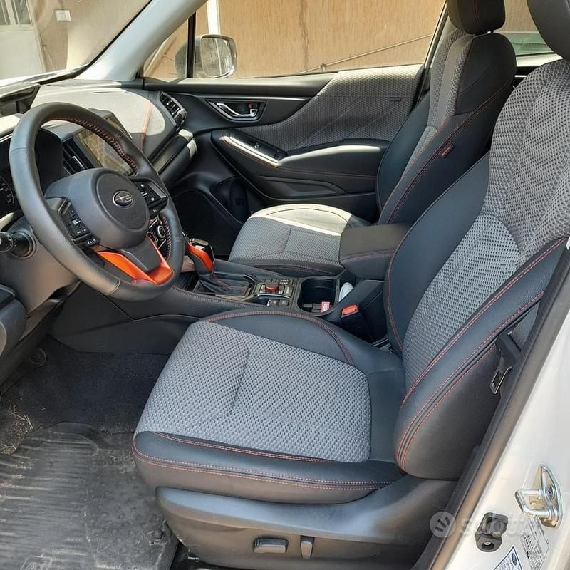 Usata Subaru Forester 150 CV (110 kW) 2022 Bianco SUV