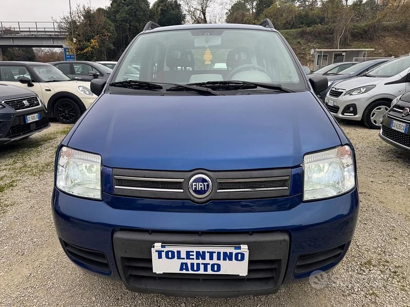 Usata Fiat Panda 4x4 Climbing 60 CV (44 kW) 2005 Blu Utilitaria