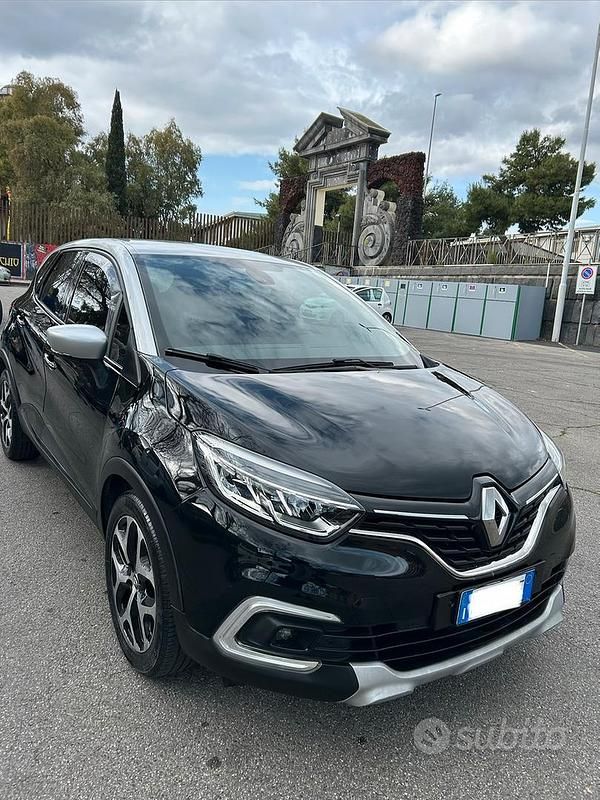 Usata Renault Captur 90 CV (66 kW) 2018 Nero SUV