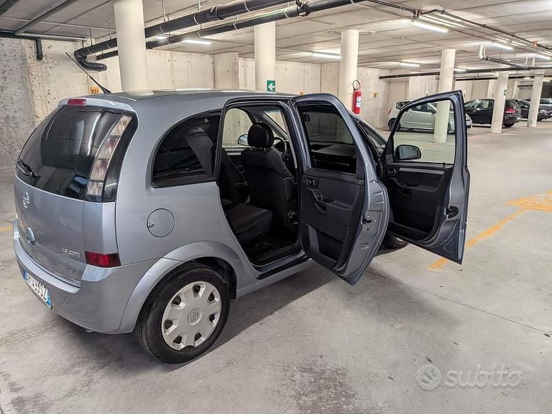 Usata Opel Meriva 75 CV (55 kW) 2007 Grigio Monovolume