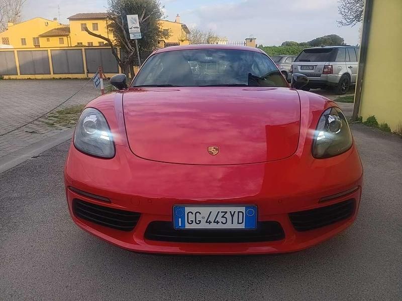 Usata Porsche 718 Cayman 299 CV (219 kW) 2021 Rosso Coupé