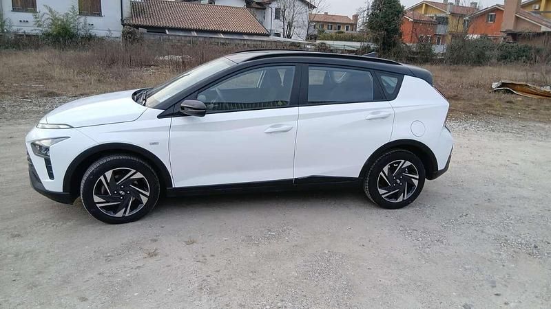 Usata Hyundai Bayon 99 CV (72 kW) 2021 Bianco SUV