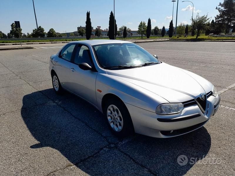 Usata Alfa Romeo 156 1999 Grigio Berlina
