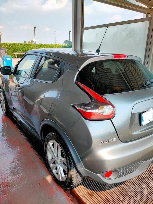 Usata Nissan Juke 2016 Grigio SUV
