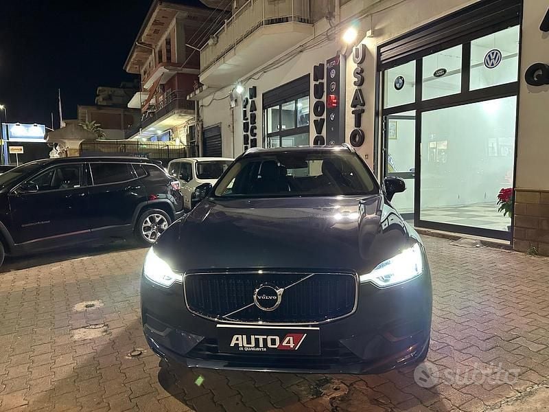 Usado Volvo XC60 Inscription 190 CV (139 kW) 2019 Azul SUV