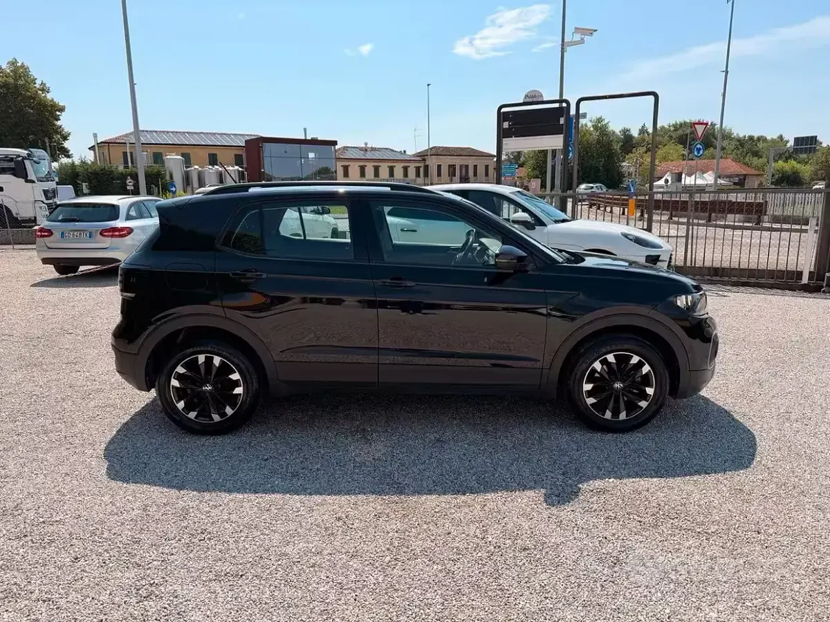 Usata VW T-Cross Style 95 CV (69 kW) 2023 Nero SUV