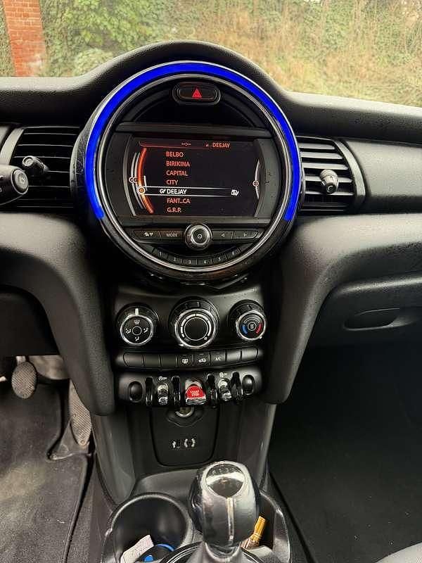 Usata Mini ONE 102 CV (75 kW) 2015 Verde Utilitaria