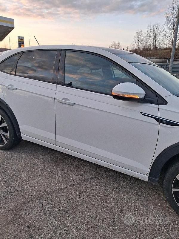 Usata VW Taigo R-line 110 CV (80 kW) 2022 Bianco SUV