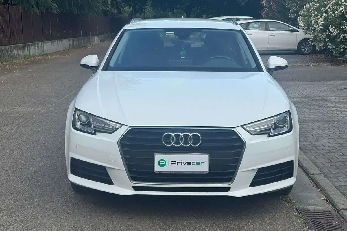 Usata Audi A4 Business 150 CV (110 kW) 2017 Bianco Station wagon