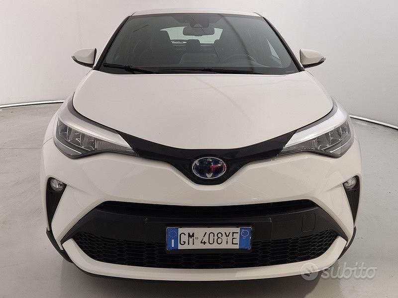 Usata Toyota C-HR Active 2023 Bianco SUV