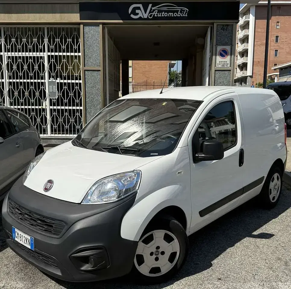 Usata Fiat Fiorino 129 CV (94 kW) 2023 Other Monovolume
