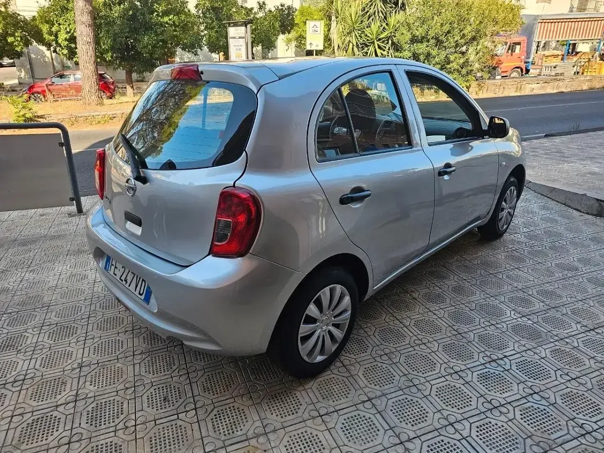 Usata Nissan Micra Comfort 80 CV (58 kW) 2016 Argento Utilitaria