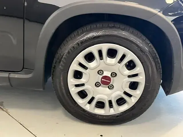 Usata Fiat Panda S 70 CV (51 kW) 2024 Nero Utilitaria
