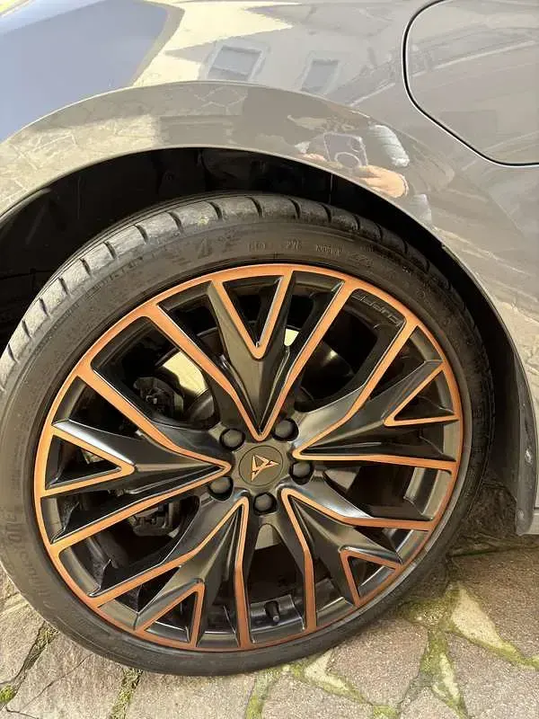Usata Cupra Leon VZ 245 CV (180 kW) 2023 Berlina