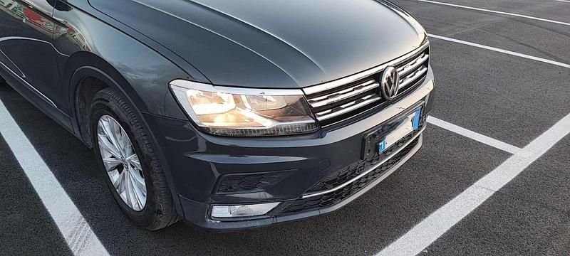 Usata VW Tiguan Business 116 CV (85 kW) 2016 Grigio SUV