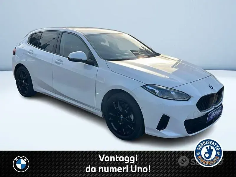 Usata BMW 118 Comfort Edition 150 CV (110 kW) 2025 Bianco Utilitaria