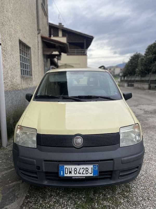 Usata Fiat Panda Active 54 CV (39 kW) 2009 Utilitaria