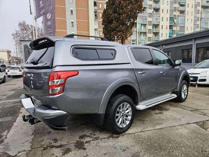 Usata Mitsubishi L200 181 CV (133 kW) 2019 Grigio Pick-up