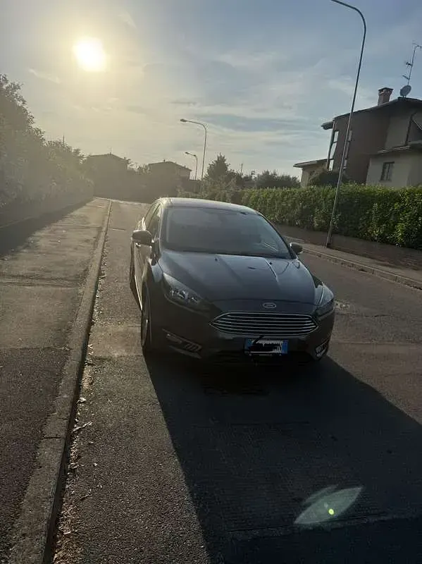 Usata Ford Focus Titanium X 120 CV (88 kW) 2016 Berlina