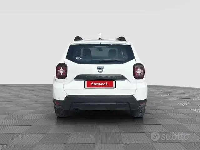 Usata Dacia Duster Comfort 114 CV (83 kW) 2018 Bianco SUV