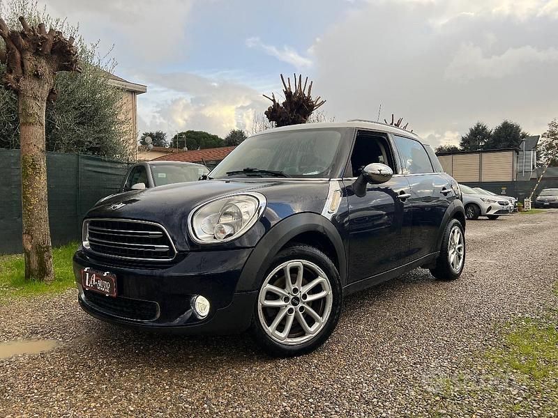 Blu Usata 2016 Mini Park Lane Countryman SUV | 8990 € (Super prezzo) - Immagine 1/4