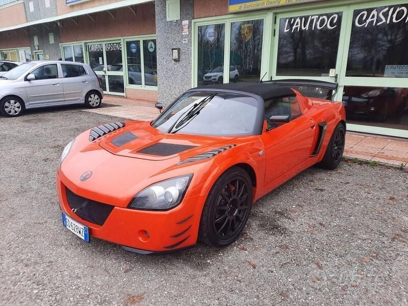 Arancione pastello Usata 2001 Opel Speedster Cabrio | 35.000 € - Immagine 1/4