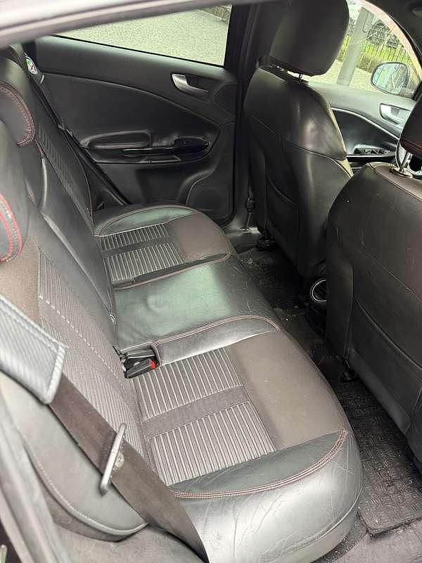 Usata Alfa Romeo Giulietta Progression 140 CV (102 kW) 2011 Berlina