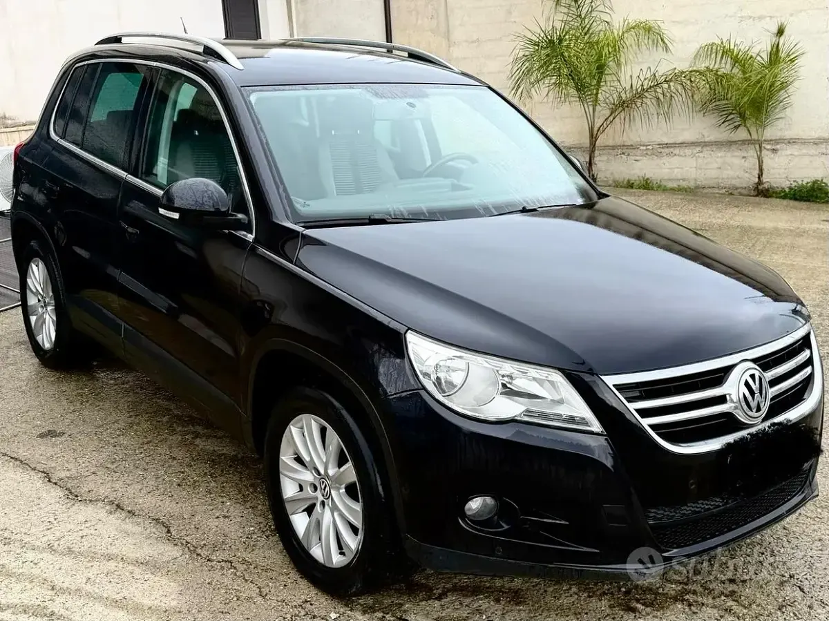 Usata VW Tiguan 140 CV (102 kW) 2010 Nero SUV