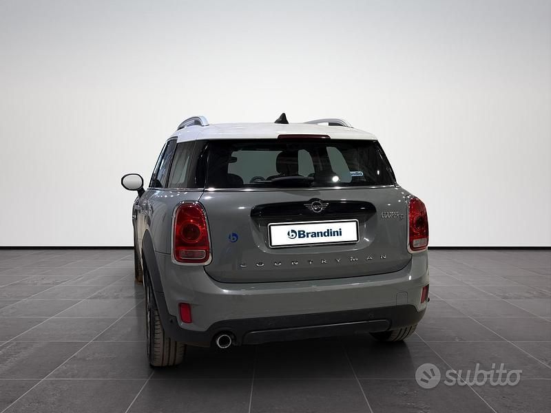 Usata Mini Cooper D Countryman Business 150 CV (110 kW) 2019 Grigio SUV