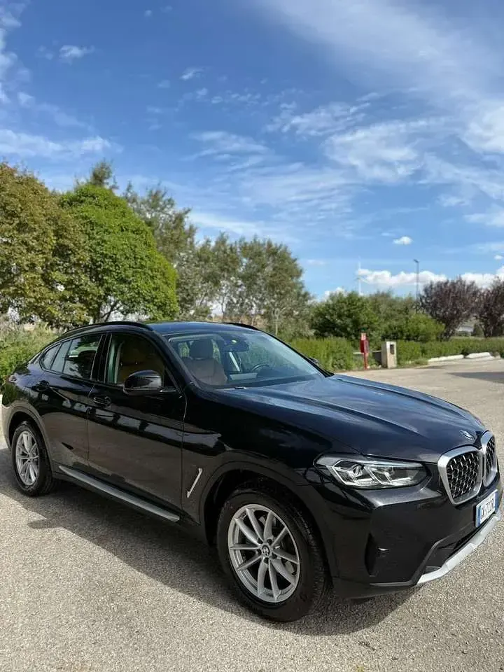 Usata BMW X4 190 CV (139 kW) 2022 Nero SUV