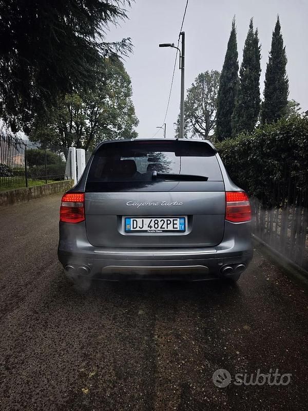Usata Porsche Cayenne Turbo 2007 Grigio SUV