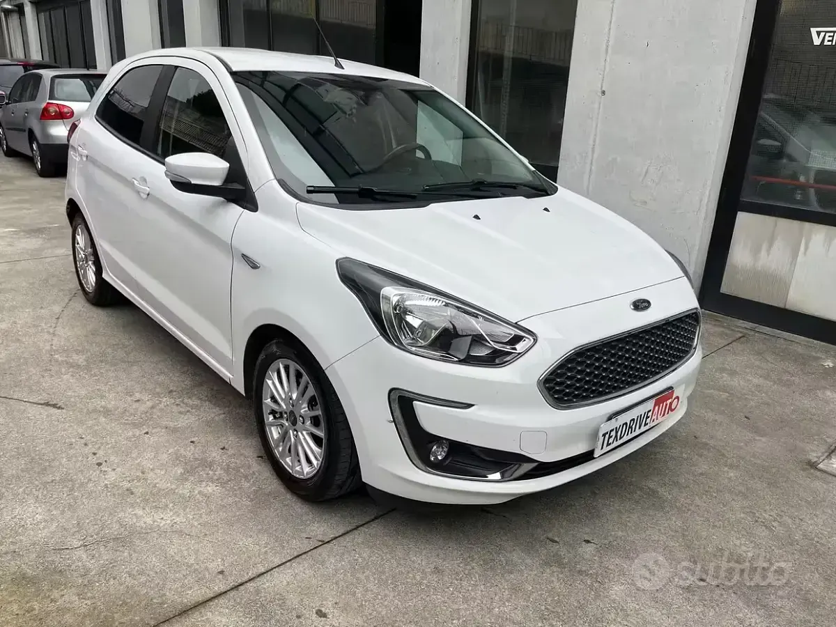 Usata Ford Ka Ultimate 86 CV (63 kW) 2019 Bianco Berlina