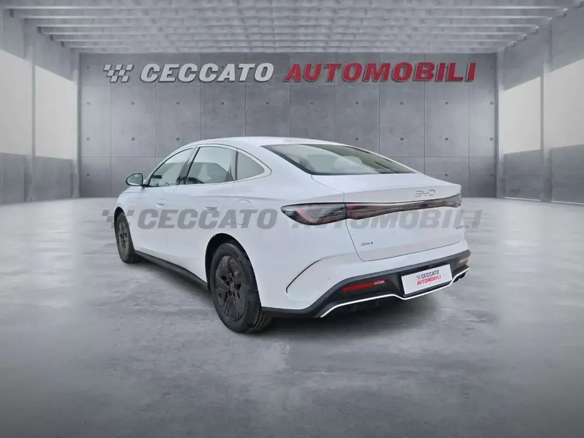 Nuova BYD Seal Boost 184 CV (135 kW) 2025 Bianco Berlina