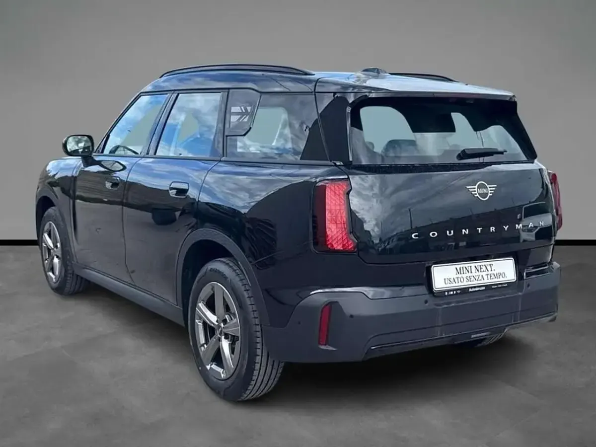 Usata Mini Cooper Countryman Classic 170 CV (125 kW) 2024 Midnight black ii SUV