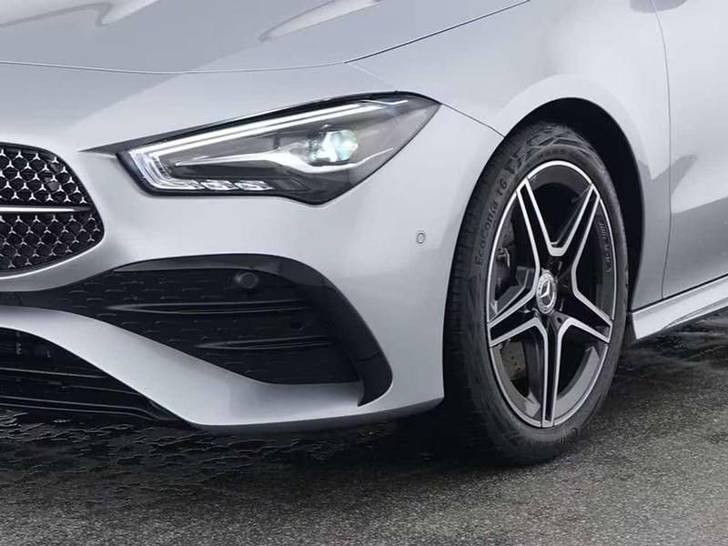 Usata Mercedes CLA200 AMG Line Premium Plus 163 CV (119 kW) 2025 Argento Station wagon