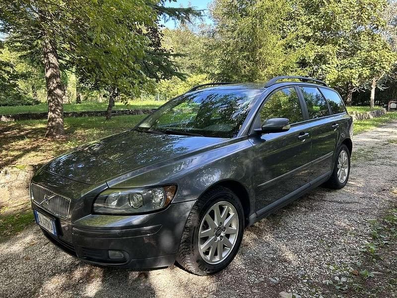 Usata Volvo V50 Momentum 136 CV (100 kW) 2006 Station wagon