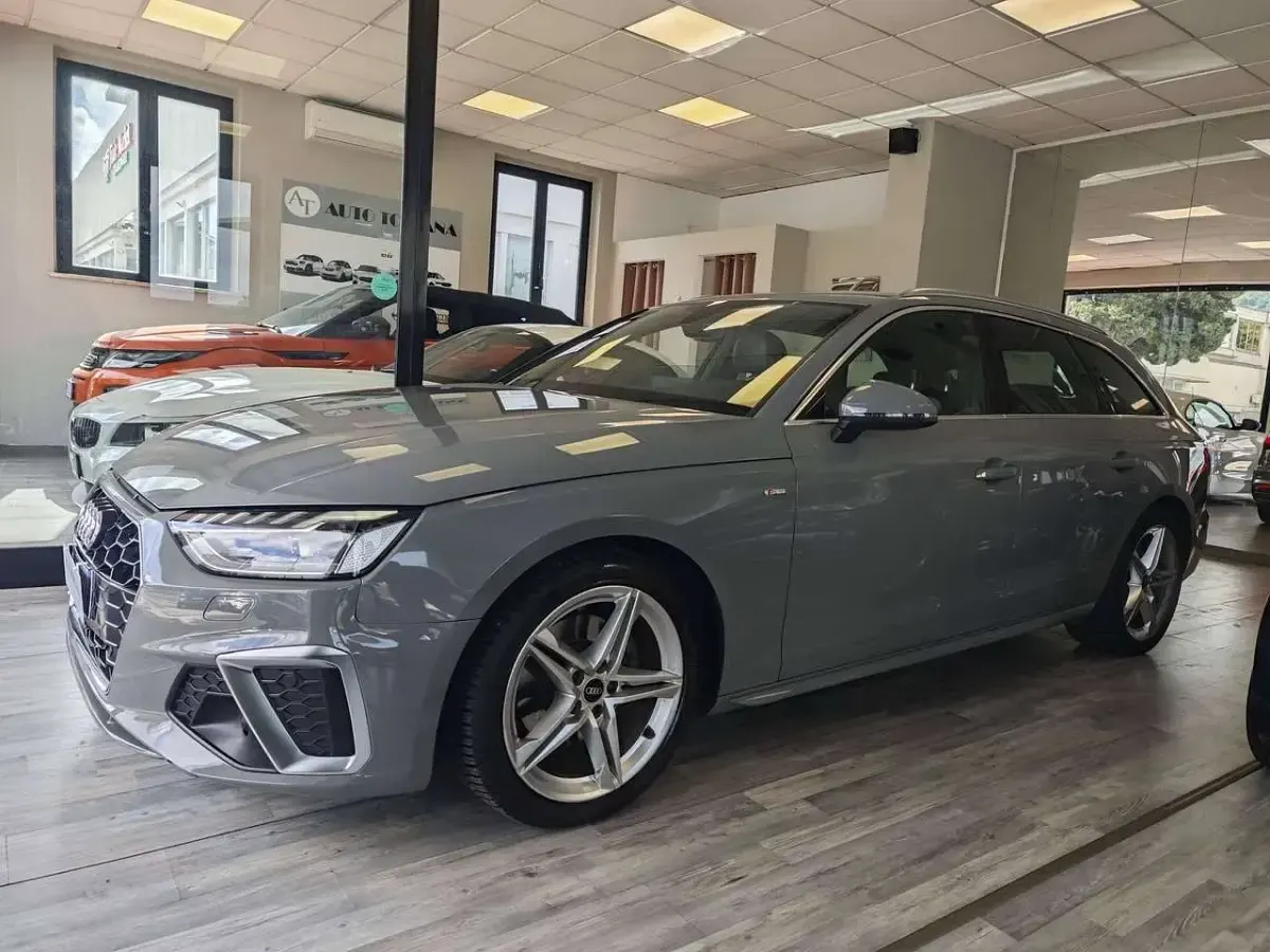 Usata Audi A4 S-Line 163 CV (119 kW) 2021 Grigio Station wagon