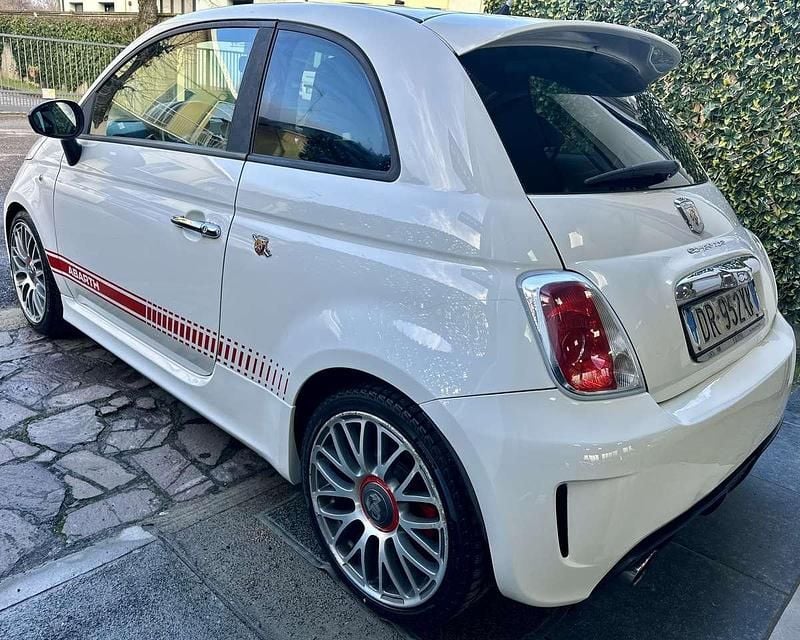 Usata Abarth 500 Esseesse 160 CV (117 kW) 2008 Bianco Utilitaria