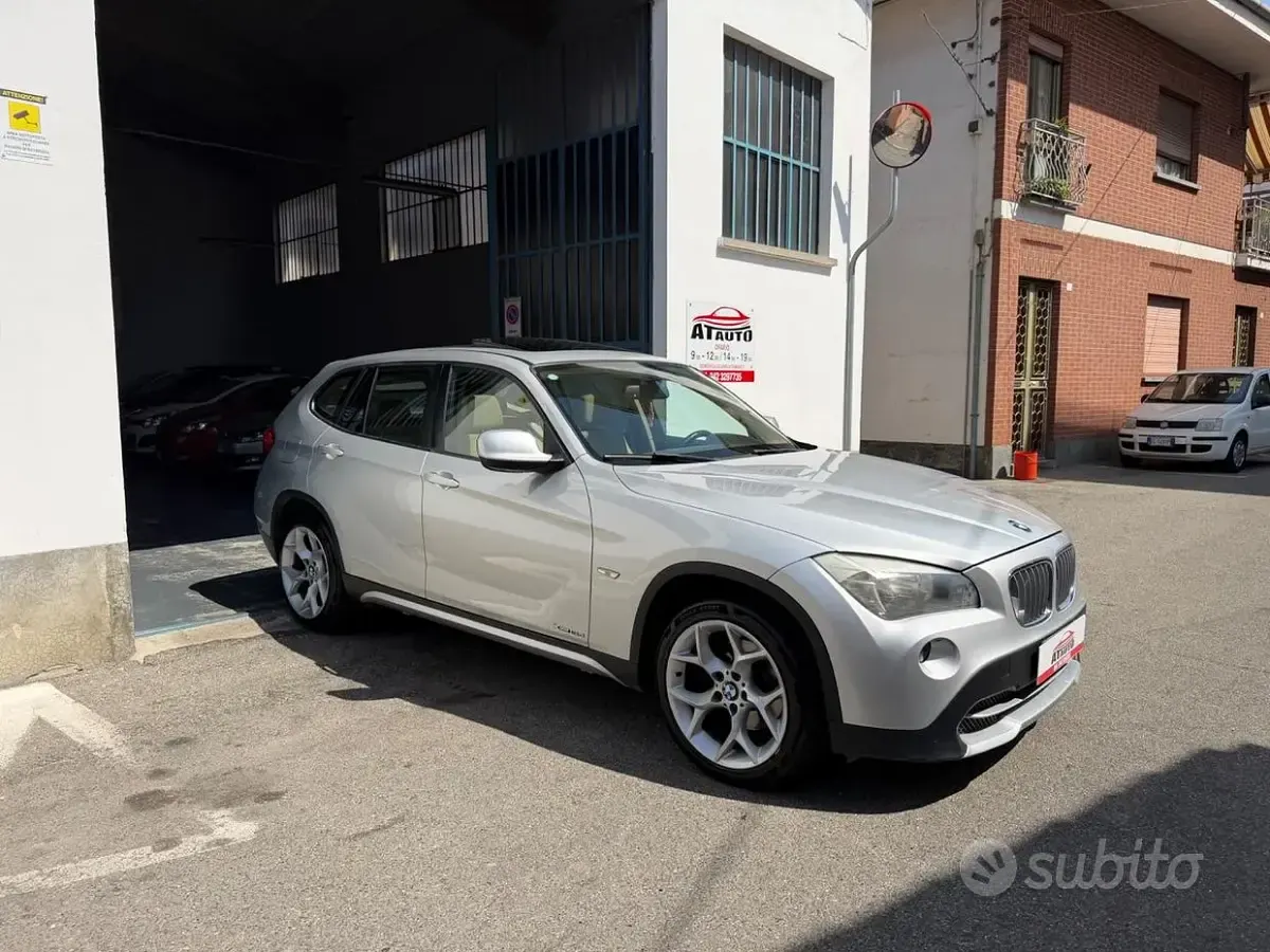 Usata BMW X1 143 CV (105 kW) 2010 SUV