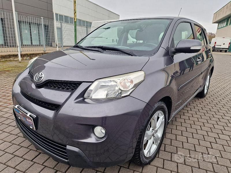 Usata 2010 Toyota Urban Cruiser SUV | 5400 € (Buon prezzo) - Immagine 1/4