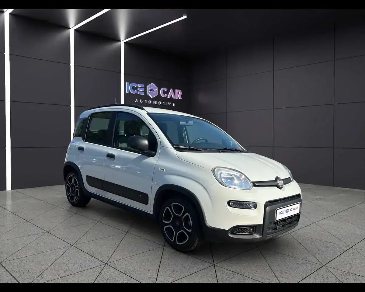 Usata Fiat Panda City Life 70 CV (51 kW) 2022 Utilitaria