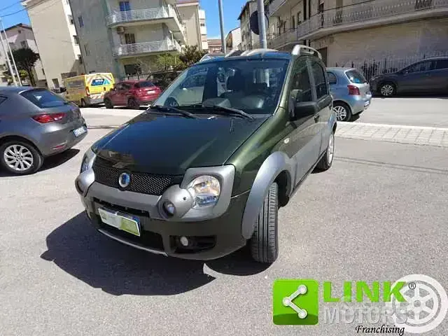 Usata Fiat Panda 4x4 69 CV (50 kW) 2007 Utilitaria