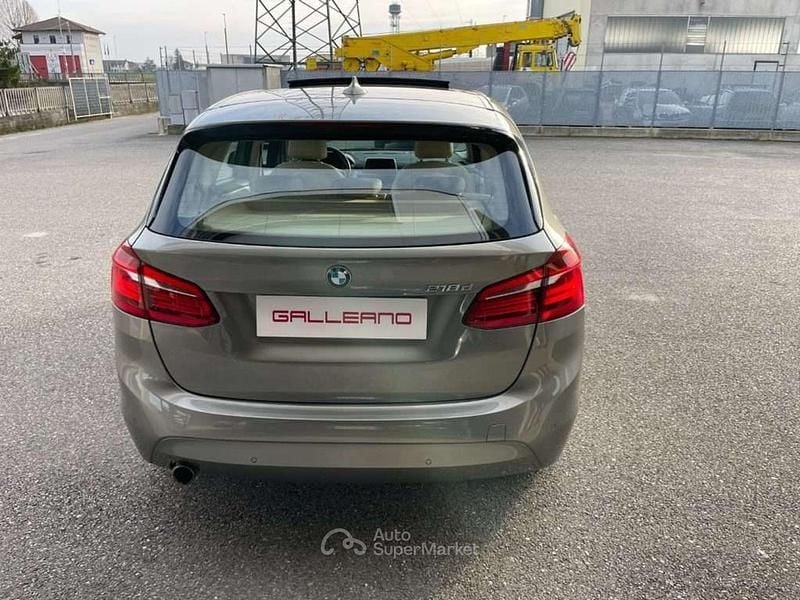 Usata BMW 218 Active Tourer Luxury Line 150 CV (110 kW) 2014 Beige Monovolume