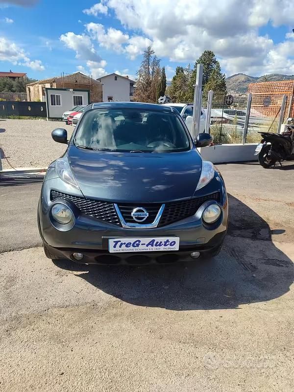 Usata Nissan Juke Tekna 110 CV (80 kW) 2014 Blu SUV